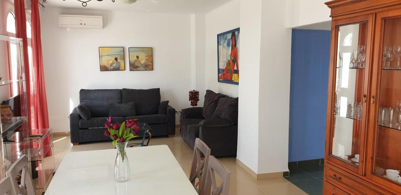 Casa 1ª Linea Paseo Maritimo Torre Del Mar Apartment Exterior photo